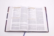 Imagen de Biblia de Estudio para Mujeres RVR1960 (tapa dura)