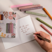Imagen de Bible   Highlighters   and   Gel   Pens   Set   (8   Pack)   -   Dreams